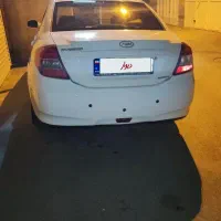 ام وی ام 550 اتوماتیک سفید|خودرو سواری و وانت|شاهینشهر, نظامی|دیوار