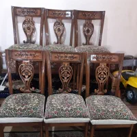 صندلی ناهارخوری قالی