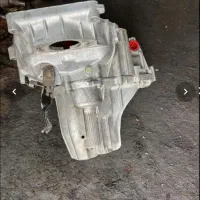 میکانیک جهت تعویض گیربکس دفرانسیل