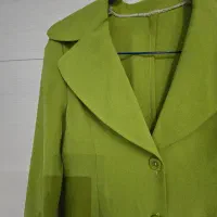 کت سبز|لباس|اصفهان, باغ دریاچه|دیوار
