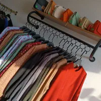 فروش عمده و تک لباسهای زنانه .مستقیم از تولیدی