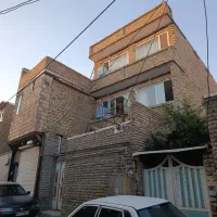 فروش-منزل-دو-طبقه-و-نیم-در-اول-کوهنورد