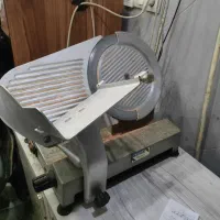 کالباس بر محک و پارس برش