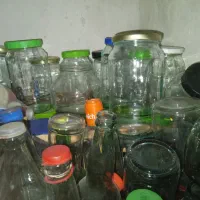 تعداد زیادی سطل و شیشه|ظروف نگهدارنده، پلاستیکی، یک‌بارمصرف|مرودشت, ژیان|دیوار