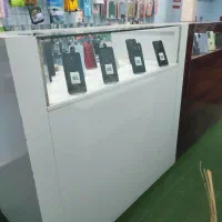 فروش 2عدد ویترین مغازه