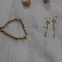 طلا با ۴ درصد