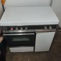 اجاق گاز ۵ شعله جوجه گردان فر خارجی درحد