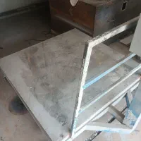 پمپ باد وباسکول وصندوق فلزی برای افزار