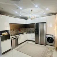 ۷۰متری/آزادگان/پارکینگ اختصاصی
