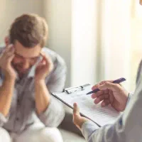 استخدام روانشناس بالینی در مطب