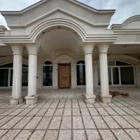 عمارت۵۰۰ متری پایتخت گل و گیاه کشور