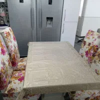 میزغذاخوری