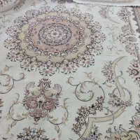 دو تخته فرش 12متری کرم وتخت یک نفره با تشک و آینه