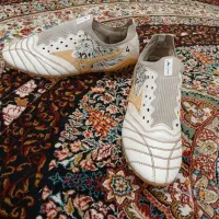 کفش استوک میزانو