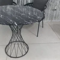 میز و صندلی