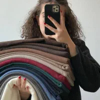 شال پاییزه و‌کلاه|لباس|تربت جام, شهید مدرس|دیوار