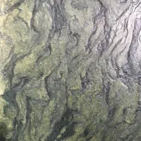 یک اکیپ دیوارچین در نگور