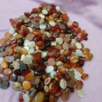 عقیق و نگین خراسانی سایز ۱۵.۲۰ .درجه یک و درجه دو