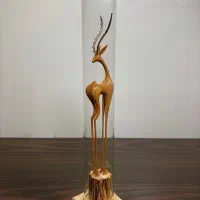 مجسمه ای که نگاه ها رو به خودش خیره میکنه|مجسمه، تندیس، ماکت|تهران, هفت حوض|دیوار