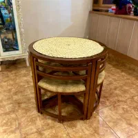 میز ناهار خوری ۴ نفره کم جا و جمع و جور