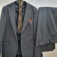 کت و شلوار و جلیقه کاملن نو همراه کروات سایز ۴۶|لباس|قرچک, شهرک طلائیه|دیوار