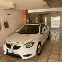 برلیانس ۳۲۰ اتومات ۹۵|خودرو سواری و وانت|شاهین‌شهر, فیض|دیوار