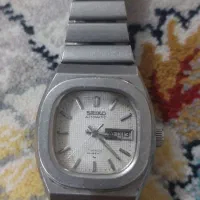 دوعددساعت زنانه.سیکو و اورینت قدیمی|ساعت|بروجرد, |دیوار