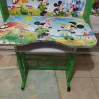 میز تحریر فلزی