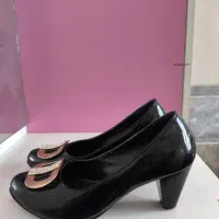 کیف و کفش ورنی