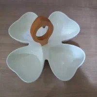 ظرف چهار قسمتی