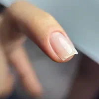 آموزش تخصصی ‌ناخن و پدیکور (درمانی -زیبایی)