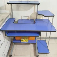 میز تحریر یا میز کامپیوتر