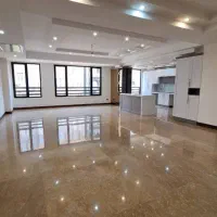 ۱۲۴ متر ۳ خواب سالن سرتاسر پرده خور رو به نما