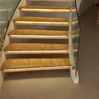 کلبه سوییسی .پله چوبی.|خدمات پیشه و مهارت|دماوند, گیلاوند|دیوار