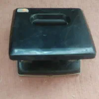 دستگاه پانچ کاغذ