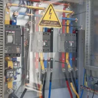 استخدام فلز کار و مونتاژ کار تابلو برق