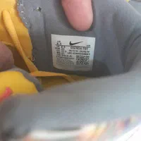 کتانی اورجینال تمیز بدون هیچ ایرادی|کیف، کفش، کمربند|قم, کیوانفر|دیوار