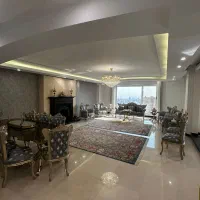 ۲۲۰ متر آپارتمان با معماری خاص در کامرانیه شمالی