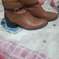 یه جفت کفش چرم اصلی سایز 37و38
