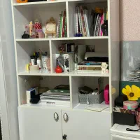 کتابخانه وکمد