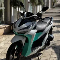 کلیک ۱۴۰۲ کم کار|موتورسیکلت|لاهیجان, شیشه گران|دیوار