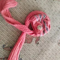 کاپشن و کلاه|لباس|قائن, |دیوار