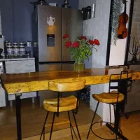 کارگر ساده یا نجار ماهر