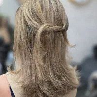 دستیار آرایشگر