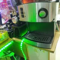 دستگاه اسپرسو و دستگاه آسیاب ..
