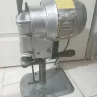 قیچی برقی یونیورسال