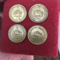 ۴ عدد سکه