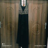 پیراهن مجلسی دنباله دار