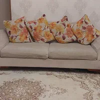 مبل راحتی ۷ نفره با عسلی و جلو مبلی