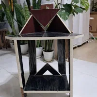 میزتلفن ،کنارمبلی